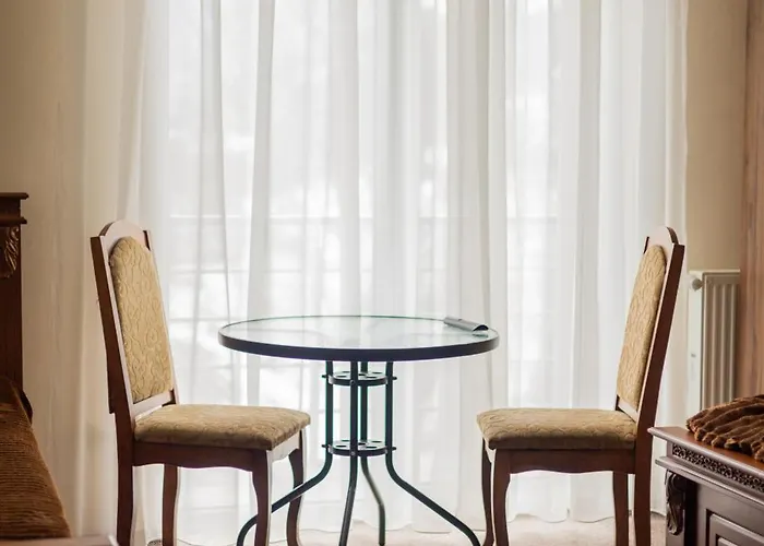 Hotel готель-ресторан дубок *